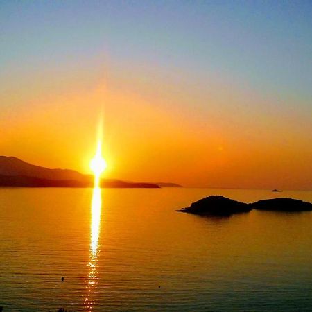 Hotel Majestic Ksamil Eksteriør bilde