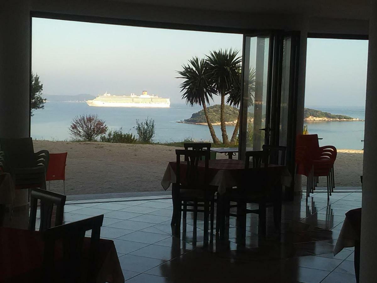 Hotel Majestic Ksamil Eksteriør bilde