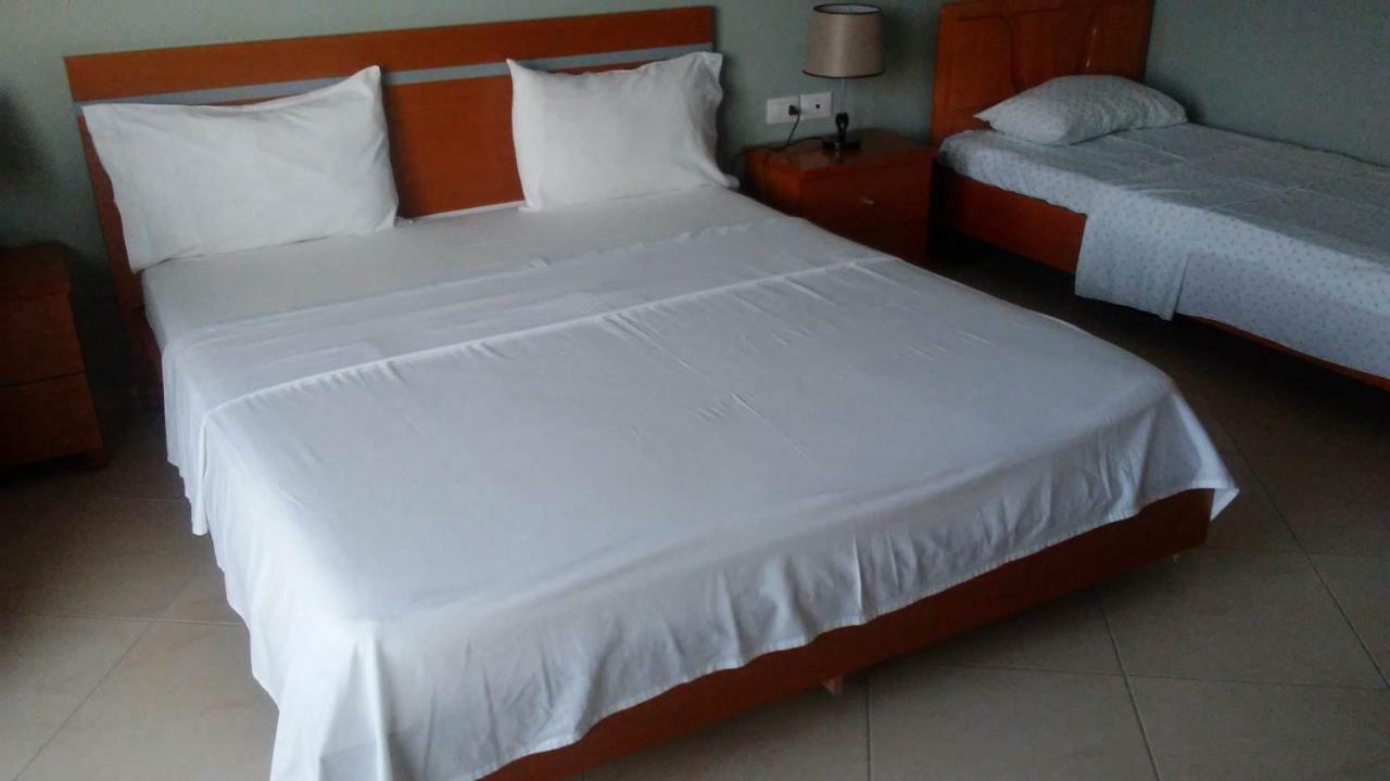 Hotel Majestic Ksamil Eksteriør bilde